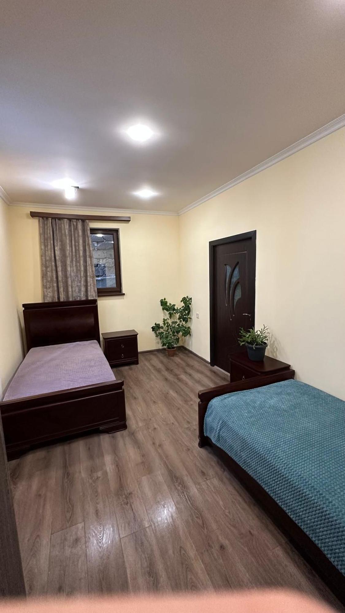 Rest & Relax Hotel Erivan Exterior foto
