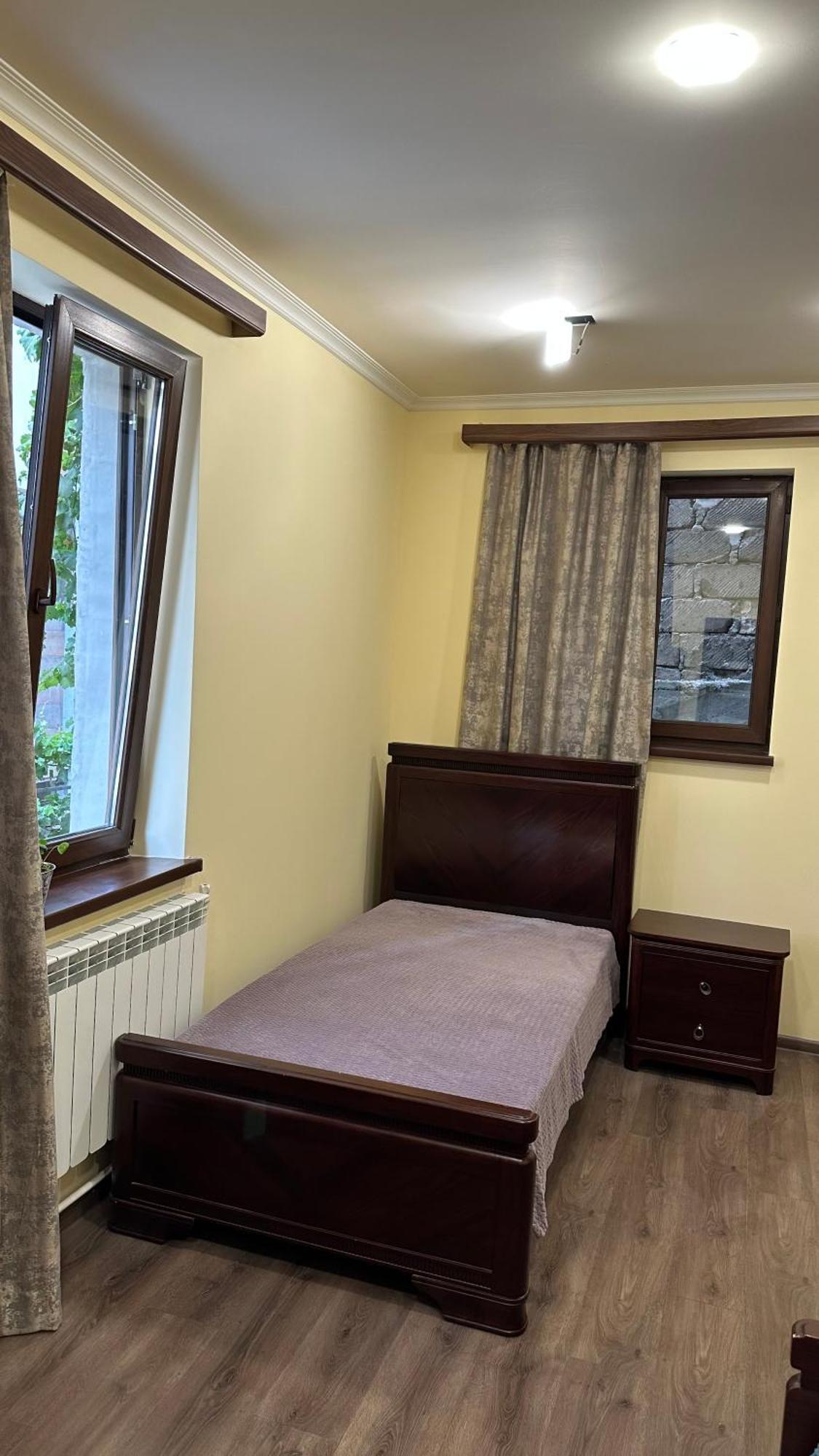 Rest & Relax Hotel Erivan Exterior foto